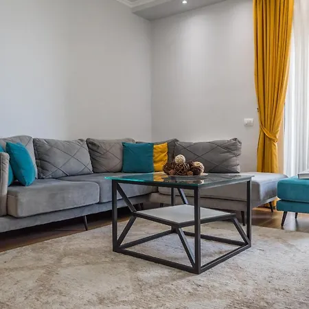 Luxurious Modern *